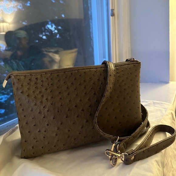 Ostrich-Effect Clutch - Picture 1 of 3
